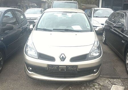 Renault Clio 3-Türer 1.2 16V Dynamique