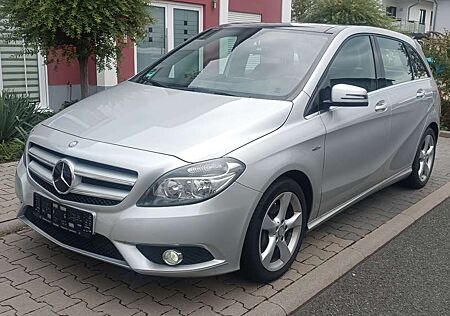 Mercedes-Benz B 180 (BlueEFFICIENCY)