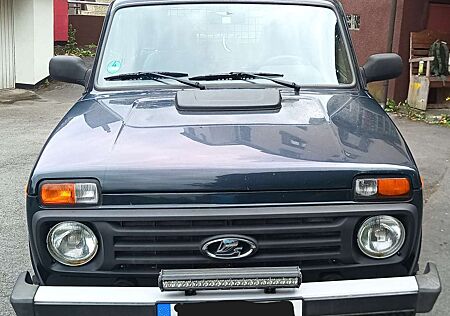Lada 4x4