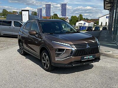 Mitsubishi Eclipse Cross Basis Hybrid 4WD