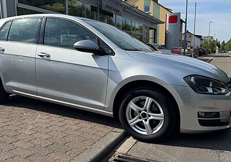 VW Golf Volkswagen 1.2 TSI BMT Trendline/NAVI/PDC/ NR 21