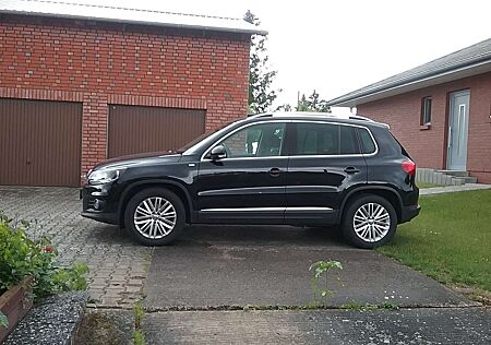 VW Tiguan Volkswagen 1.4 TSI DSG BlueMotion TechnologyCup Sport