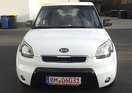 Kia Soul White Collection Insp Neu TüV Neu Garantie