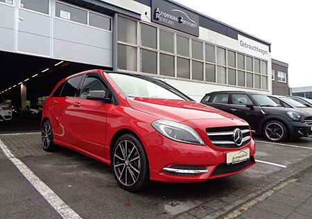 Mercedes-Benz B 250 7G-DCT Sportpaket*1.HD*NIGHT*PANO*LEDER*18