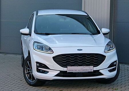 Ford Kuga ST-Line Virtual LED Kamera Navi