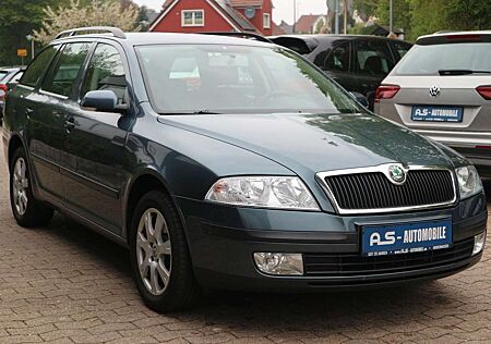 Skoda Octavia Combi Ambiente *PDC / KLIMAAUTO*