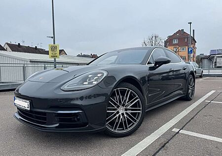 Porsche Panamera 4 S PANO/LED/360°/LUFTF./SPORTABGAS/21"