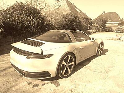 Porsche 992 911 Carrera 4 Cabriolet PDK