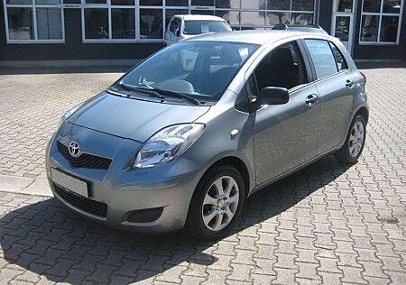 Toyota Yaris 5-Türer 1.0 VVT-i Cool