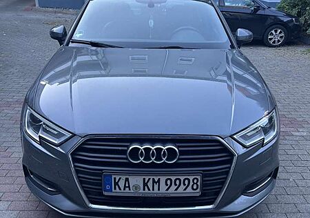 Audi A3 35 TFSI cylinder Limousine S tronic