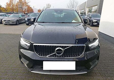 Volvo XC 40 XC40 T2 Momentum Pro
