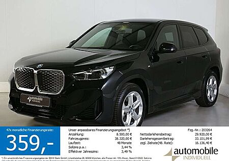 BMW iX1 xDrive30 M Sportpaket LED HuD Widescreen ACC
