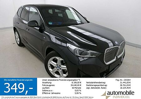 BMW iX1 xDrive30 M Sportpaket LED HuD Widescreen ACC