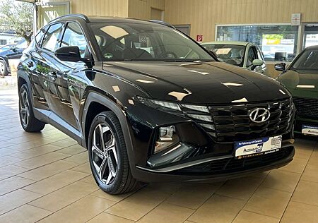 Hyundai Tucson Plug-In*4WD*R.Cam*SHZ*Navi*digt.Cockpit