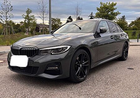BMW 330 e M Sport - fast Vollausstattung NP 76.000€