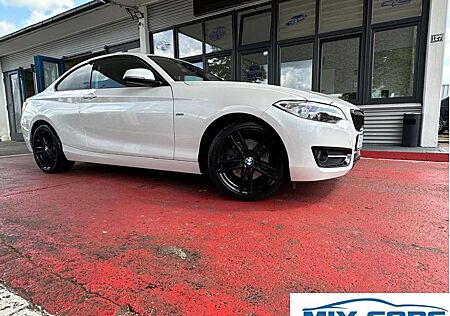 BMW 220 i Coupe Sport Line M-Paket/NAVI/SHZ/EU6