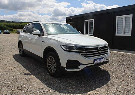 VW Touareg Volkswagen 4Motion*NAVI*LED*8 FACH*SIDE*LANE*ACC*18