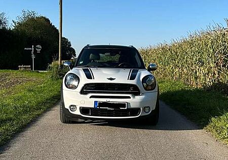 Mini Cooper S Countryman Cooper S All4 mit Panoramadach