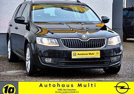 Skoda Octavia Elegance Navi Xenon Tempomat T-Leder