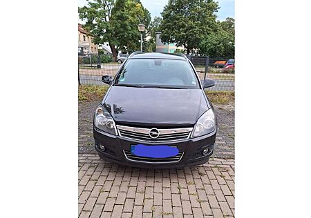 Opel Astra 1.4 Turbo Edition