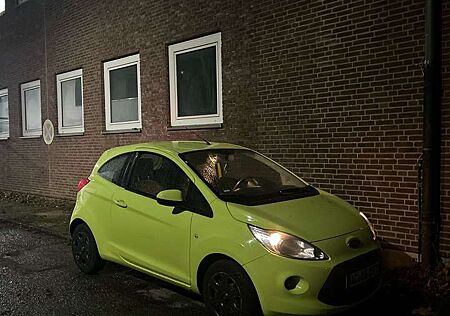 Ford Ka /+ 1.2 Titanium