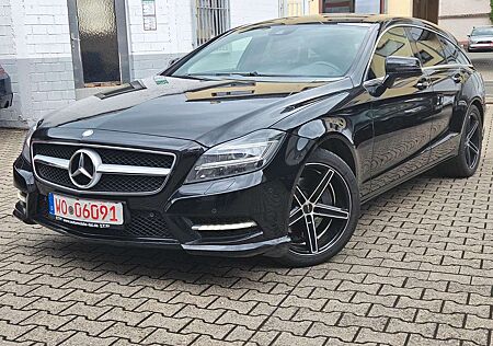 Mercedes-Benz CLS 250 AMG Line/LED/Leder/AHK