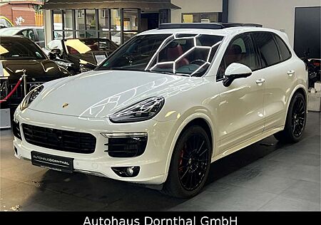 Porsche Cayenne Diesel Platinum Edition PANO/BOSE/ACC