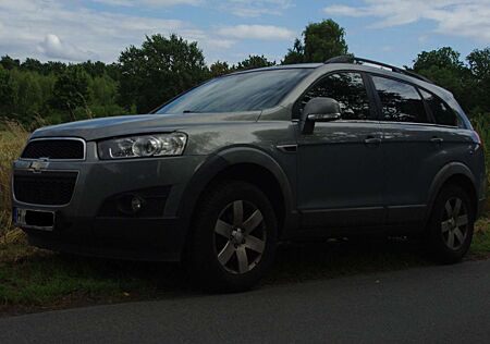 Chevrolet Captiva 2.4 2WD LT