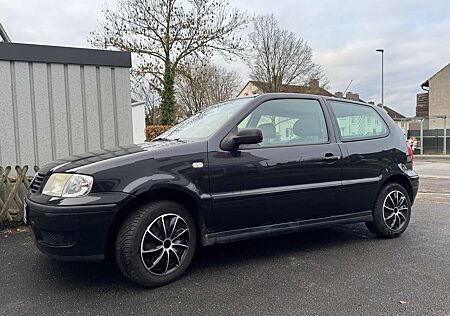 VW Polo Volkswagen Edition