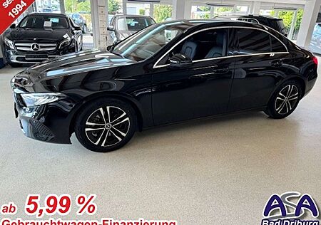 Mercedes-Benz A 180 Limousine+Distronic+Premium+Leder+Fahrassistenz-Pa