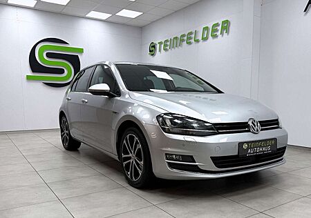 VW Golf Volkswagen VII 2.0 TDI Lounge / TEMPOMAT / LED / NAVI
