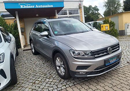 VW Tiguan Volkswagen Highline 4 Motion Panorama/Navi/LED/ACC