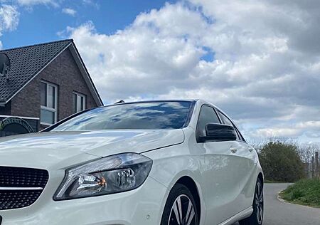 Mercedes-Benz A 180 BlueEfficiency (176.042) Nightpaket - Night
