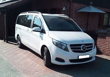 Mercedes-Benz V 220 AHK, Liegepaket, drehb.Sitze, Kamera, Camper