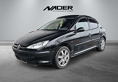 Peugeot 206 1.4 Presence 75/CD-Spieler/USB/Schiebedach