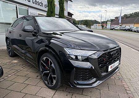 Audi RS Q8 AGA01-27-150tkm/B&O/NACHTSICHT/305KMH/STANDHE/PANO