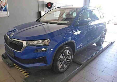 Skoda Karoq 1.5 TSI DSG Tour LED/AHK/PDC/Navi/SHZ