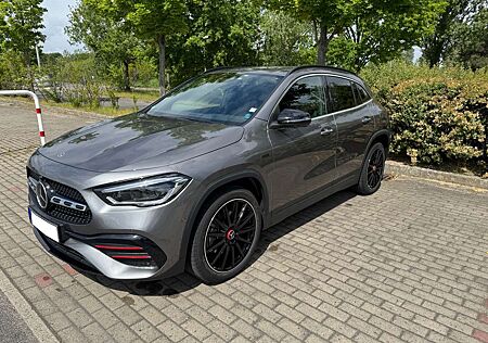 Mercedes-Benz GLA 250 GLA 250e+Garantie+Edition 1+AMG+20"+AHK+360+MB-LED