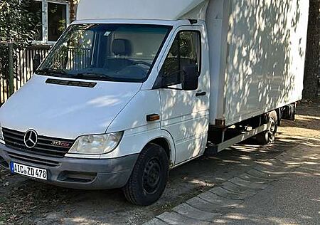 Mercedes-Benz Sprinter 213 CDI 902.611