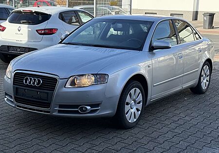 Audi A4 2.0 multitronic NAVI Sitzheizung Euro4