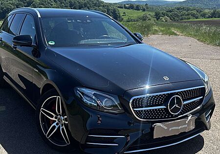 Mercedes-Benz E 43 AMG 4Matic T 9G-TRONIC