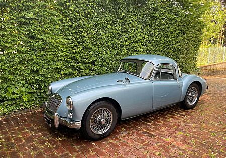 MG MGA