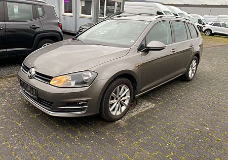 VW Golf Variant Volkswagen Lounge Scheckheft Zahnriemen neu vor 2 Wochen