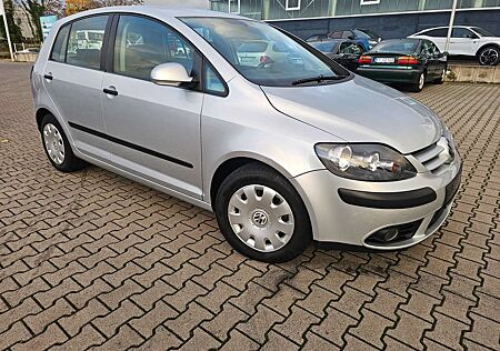 VW Golf Plus gebraucht kaufen VW Golf Plus Volkswagen Golf V Plus 1.6 FSI Comfortline,PDC,ZV,Tüv01/27