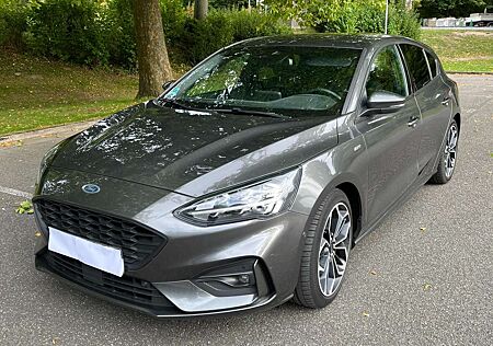 Ford Focus 1.5 EcoBoost Start-Stopp-System Aut. ST-LINE