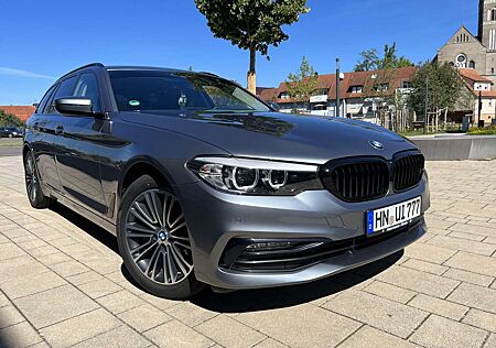 BMW 530d 530 xDrive Touring Aut. Sport Line