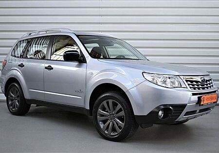 Subaru Forester X Edition+Automatik+SHZ+Schiebedach+AHK