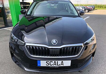 Skoda Scala 1,6 TDI DSG Style Pano Kamera