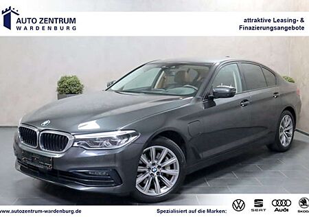 BMW 530 e Lim. Aut. Sport Line AHK KAMERA HEADUP NAV