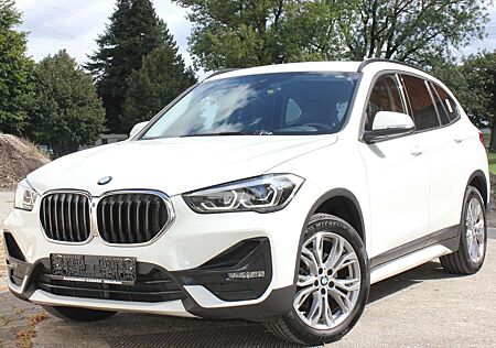 BMW X1 xDrive18d Sport Line Aut. Kamera 1.Hand LED 18"